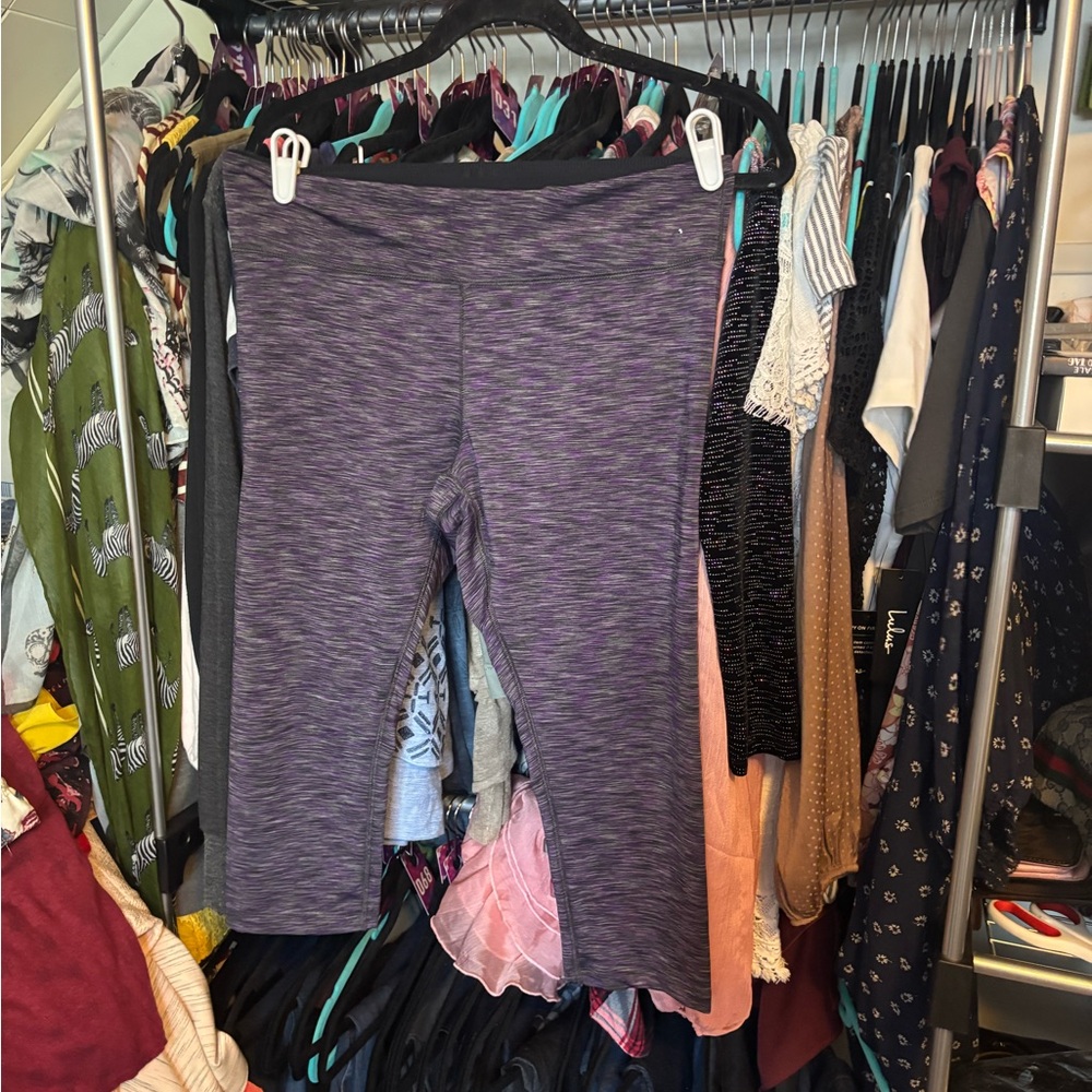 Energy Zone Purple Leggings Stretchy Capri Length